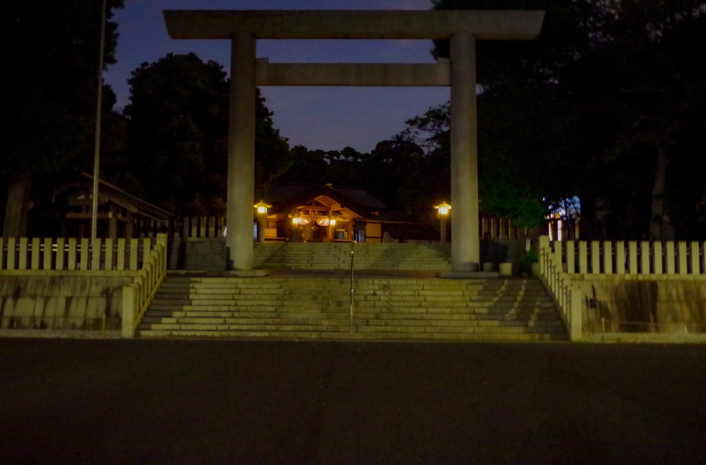 2巻 3巻 東京卍リベンジャーズの聖地を巡ろう 東京卍會の神社 ドラケンの小学校まで マンガ談話